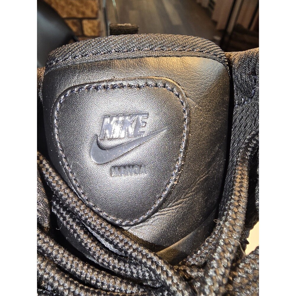 Nike Monoa Men's Size 11 - Picture 3 of 16
